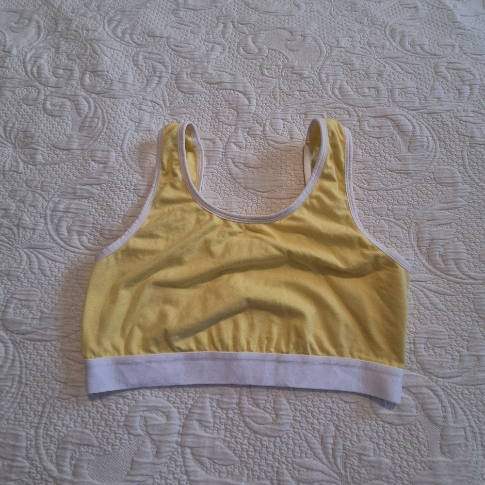 TOMBOY X women's Large yellow with white trim soft essentials bra no padding EUC